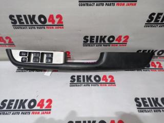 Блок управления стеклоподъемниками передний правый Nissan X-Trail 2002