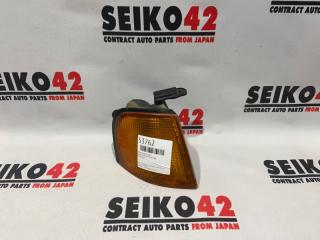 Запчасть габарит передний правый Nissan Primera