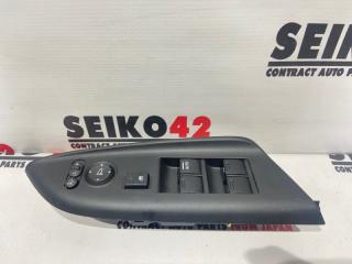 Блок управления стеклоподъемниками передний правый Honda Fit 2013