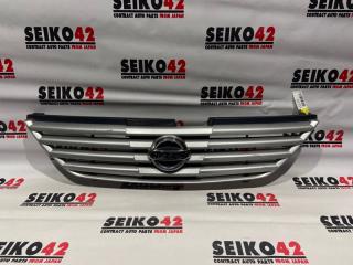 Запчасть решетка радиатора передняя Nissan Serena 2003