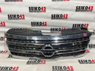 Решетка радиатора передняя Nissan Serena 2009