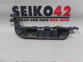 Запчасть крепление бампера переднее левое Honda Civic 2001