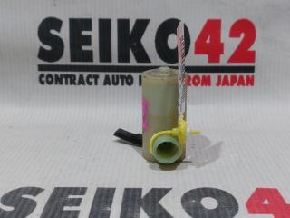 Фото запчасти мотор омывателя передний Honda Stepwgn 2003 контрактная запчасть Запчасть мотор омывателя передний Honda Stepwgn 2003