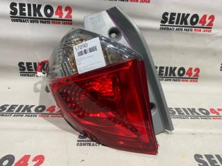 Стоп задний левый Toyota Ractis 2010