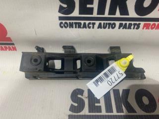 Запчасть крепление бампера переднее левое Volkswagen Passat B6 2007