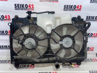 Радиатор охлаждения двигателя Toyota Voxy