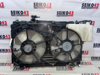 Радиатор охлаждения двигателя Toyota Voxy