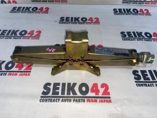 Домкрат Honda Stepwgn