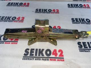 Домкрат Honda Stepwgn