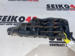 Запчасть крепление бампера переднее правое Suzuki Swift 2015