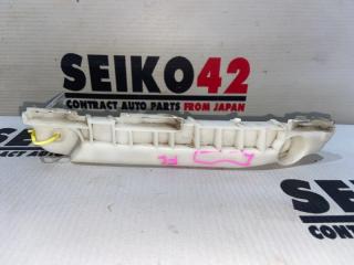 Запчасть крепление бампера переднее левое Toyota Vitz 2005