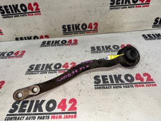 Запчасть рычаг подвески передний правый Toyota Mark II 1997