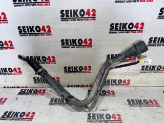 Горловина топливного бака Toyota Ist