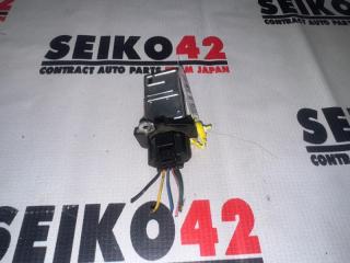 Датчик расхода воздуха Nissan Serena 2006