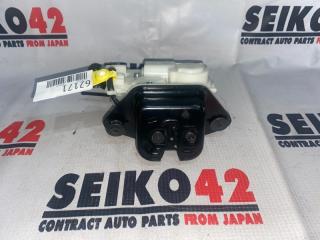 Запчасть замок багажника задний Honda Freed 2009