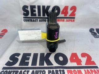 Запчасть мотор омывателя передний Mitsubishi Pajero IO 2001