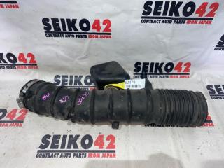 Фото запчасти патрубок воздухозаборника Lexus IS250 2007 контрактная запчасть Запчасть патрубок воздухозаборника Lexus IS250 2007