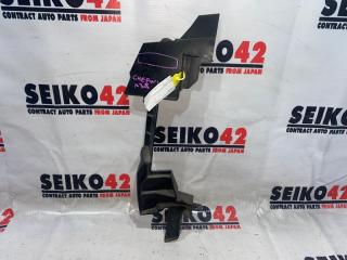 Запчасть защита радиатора передняя левая Mazda Atenza 2011