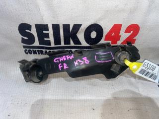 Запчасть крепление бампера переднее правое Mazda Atenza 2011