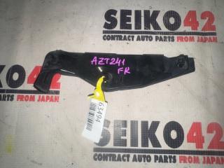 Запчасть крепление бампера переднее правое Toyota Premio 2003