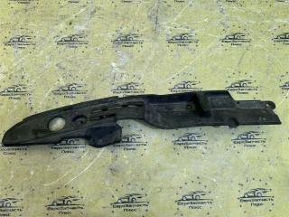 Накладка замка капота Toyota Celica 7 T230 Накладка замка капота Toyota Celica 7 T230