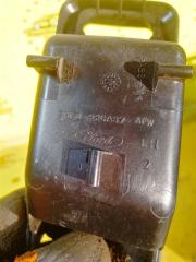 Накладка ручки двери левая Ford Focus 2