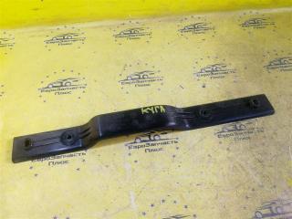 Кронштейн радиатора Ford Kuga 2