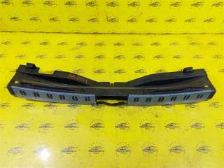 Накладка замка багажника Nissan Qashqai