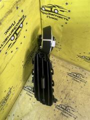 Дефлектор воздуховод центральный левый Ford Focus 3