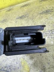 Моторчик стеклоподъемника передний правый 308