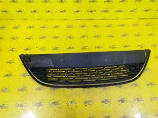 Решетка бампера Opel Astra J