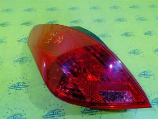 Фонарь задний левый Peugeot 308