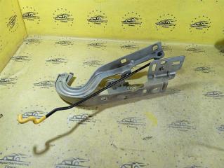 Петли капота передние левые Peugeot 3008