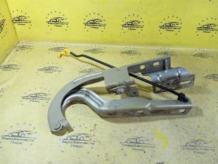 Петли капота передние левые 3008