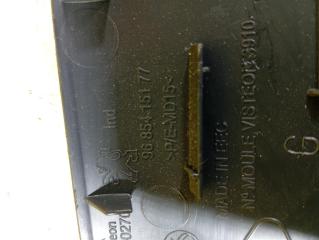 Накладка на торпедо 3008