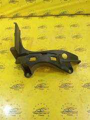 Крепление бампера заднее правое Peugeot 3008