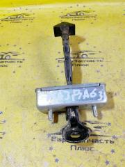 Запчасть ограничитель двери задний Mazda 6