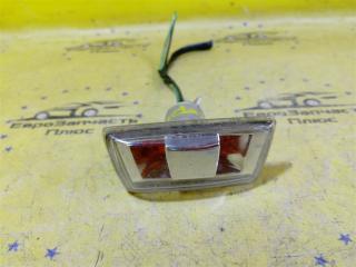 Запчасть повторитель поворота в крыло передний Opel Corsa