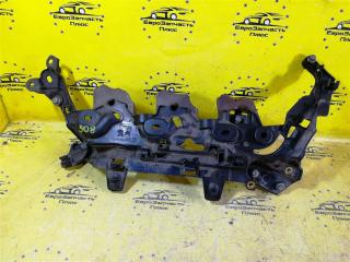 Крышка двигателя Peugeot 3008