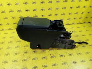 Подлокотник Peugeot 3008