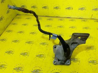 Фото запчасти кронштейн опоры двигателя правый Land Rover Range Rover Sport контрактная запчасть Запчасть кронштейн опоры двигателя правый Land Rover Range Rover Sport