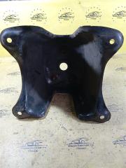 Крепление запасного колеса Suzuki Grand Vitara 2 JT