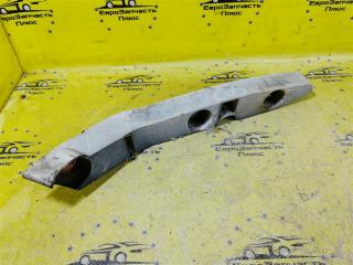 Кронштейн бампера передний правый Ford Focus 2