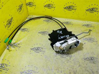 Запчасть замок двери передний левый Mitsubishi Lancer