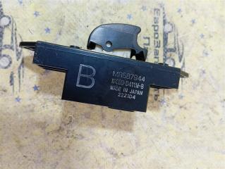 Кнопка стеклоподъемника Mitsubishi ASX GA