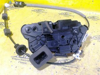 Замок двери передний правый Octavia A7 5E