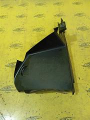 Дефлектор радиатора правый Ford Focus 2