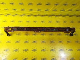 Планка радиатора Ford Focus 2 контрактная Планка радиатора Ford Focus 2