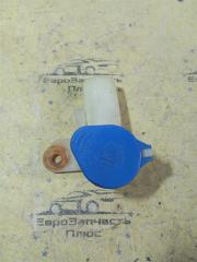 Запчасть горловина бачка стеклоомывателя Ford Focus 2