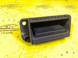 Фото запчасти кнопка открывания багажника Mercedes-Benz C220 контрактная запчасть Запчасть кнопка открывания багажника Mercedes-Benz C220